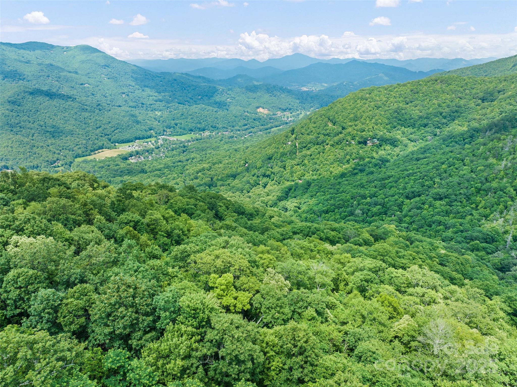 201 Chickadee Lane Maggie Valley NC 28751