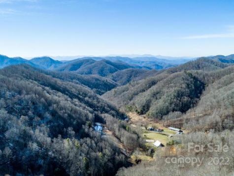 1520 Roaring Fork Road Mars Hill NC 28754