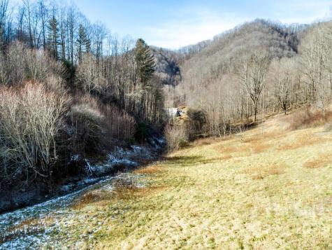 1520 Roaring Fork Road Mars Hill NC 28754