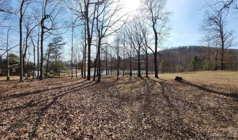 Lot 77 Three Bridges Drive Columbus NC 28722