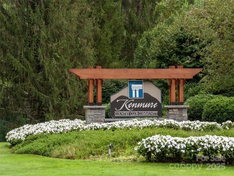128 Pinnacle Peak Lane Flat Rock NC 28731