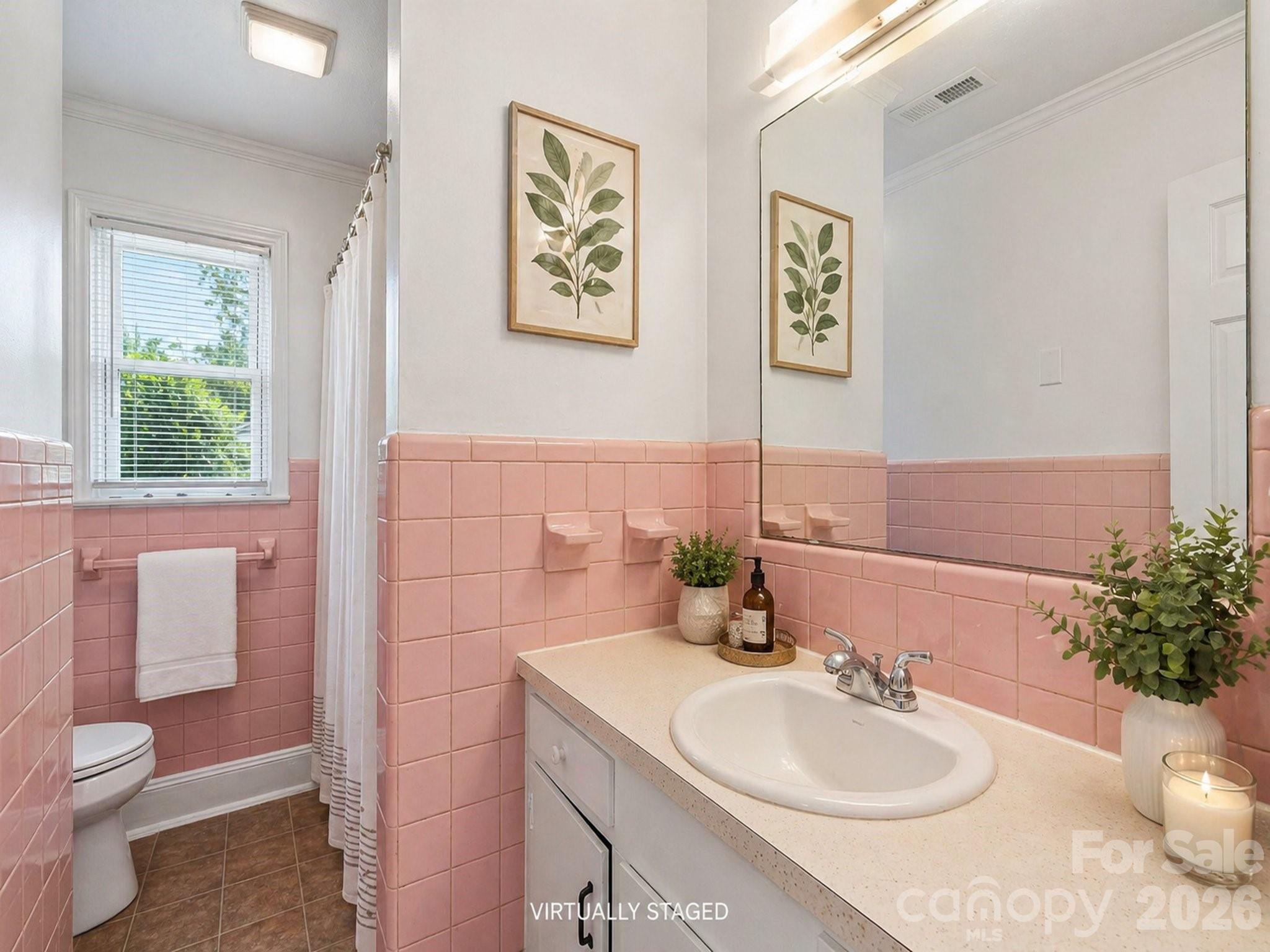 1204 W Fifth Avenue Lexington NC 27295