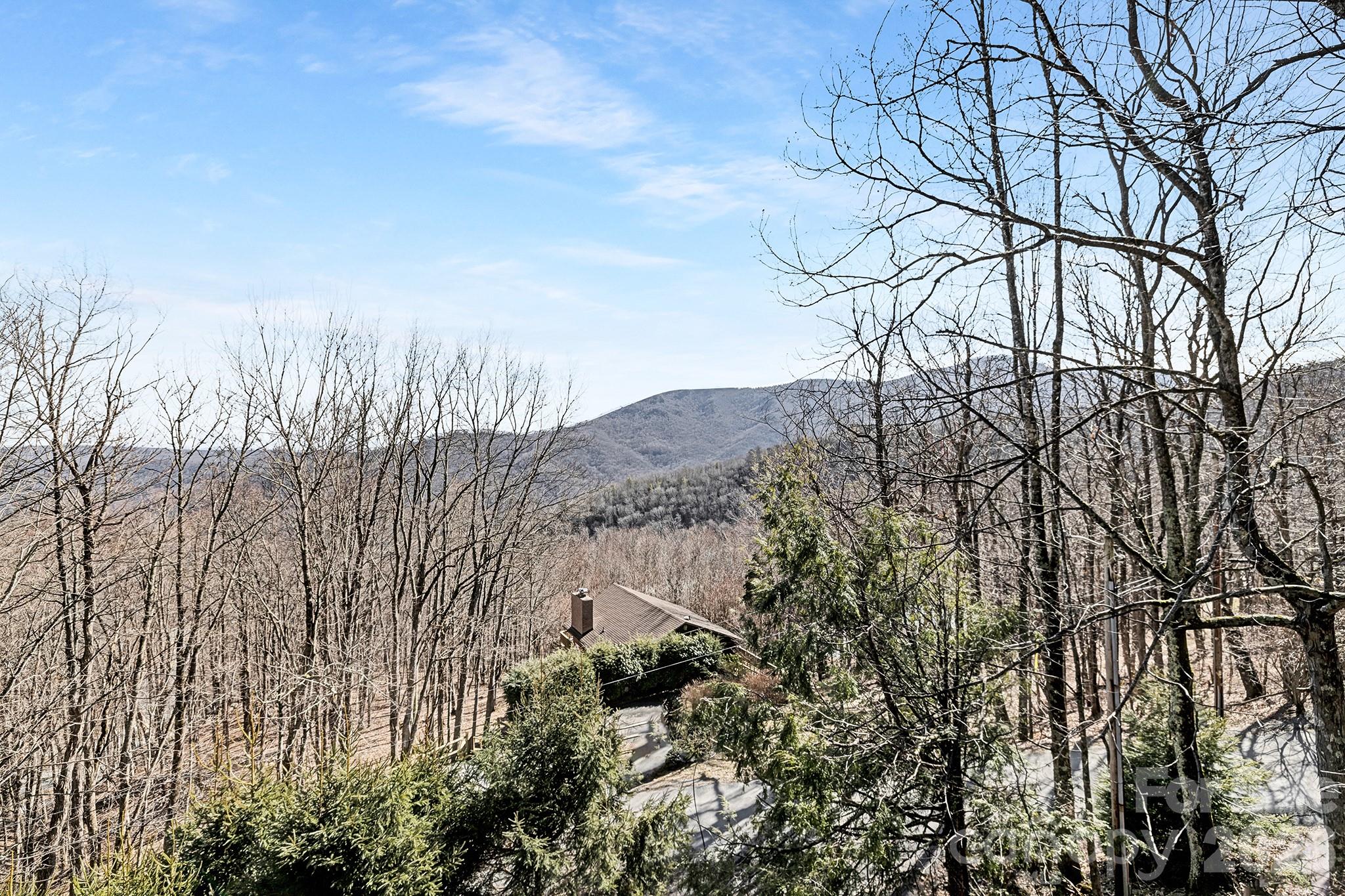 556/558 Thorncliff Drive Seven Devils NC 28604