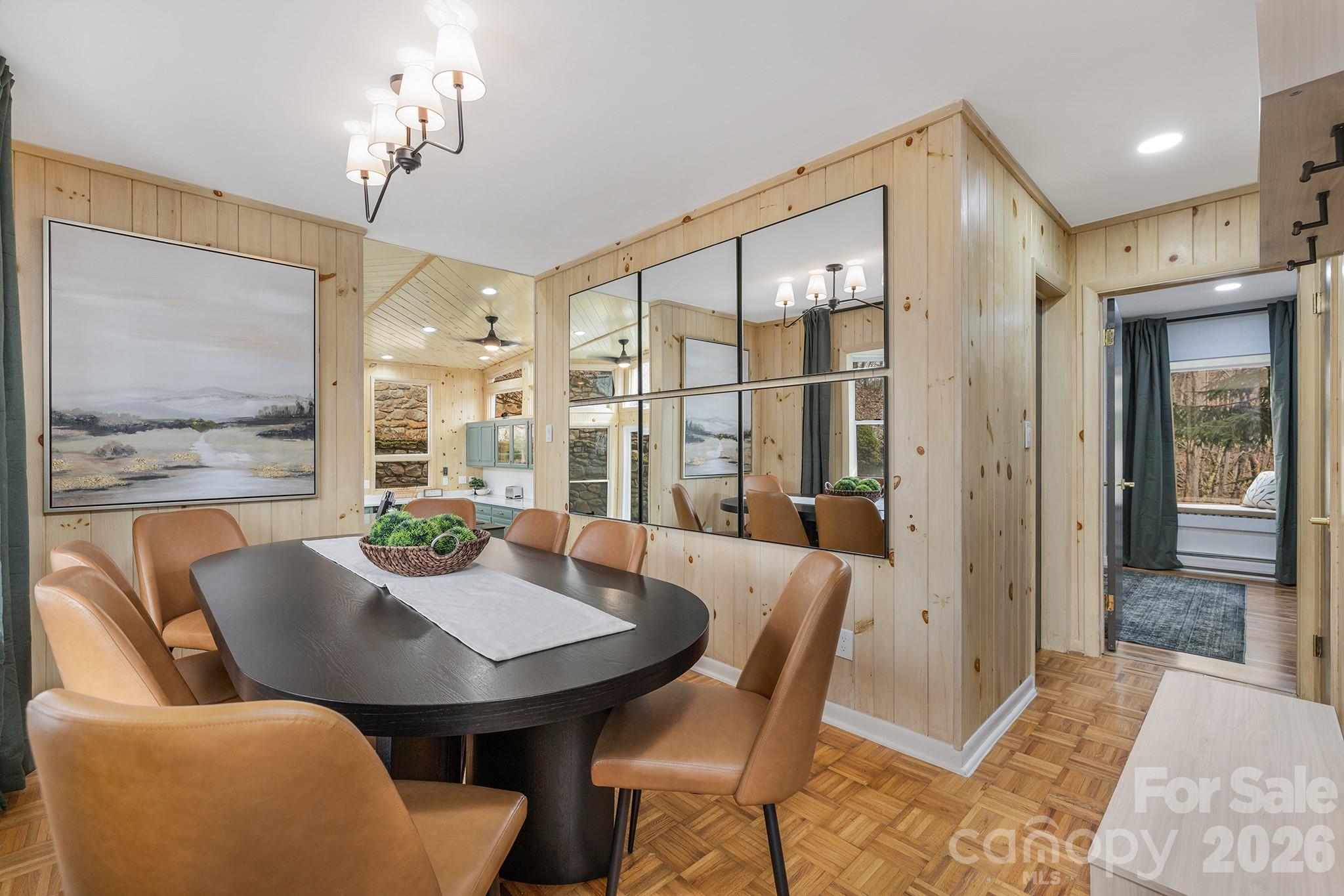 556/558 Thorncliff Drive Seven Devils NC 28604