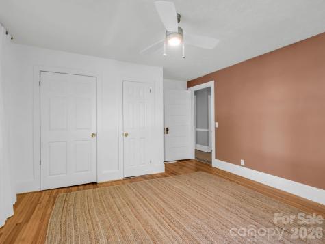 363 Etowah School Road Hendersonville NC 28739