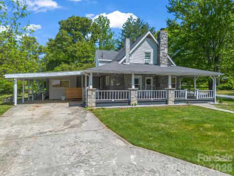 363 Etowah School Road Hendersonville NC 28739