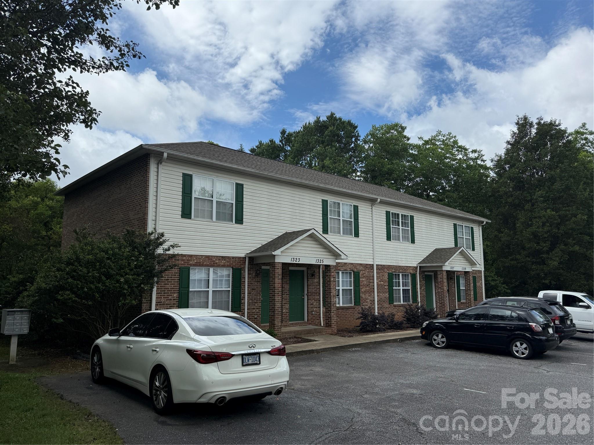 1310 And 1323 14th Street Drive NE Hickory NC 28601