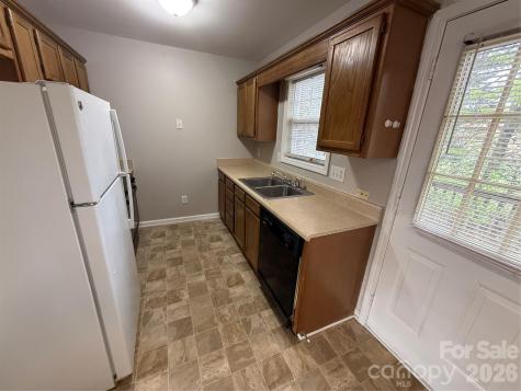 1310 And 1323 14th Street Drive NE Hickory NC 28601
