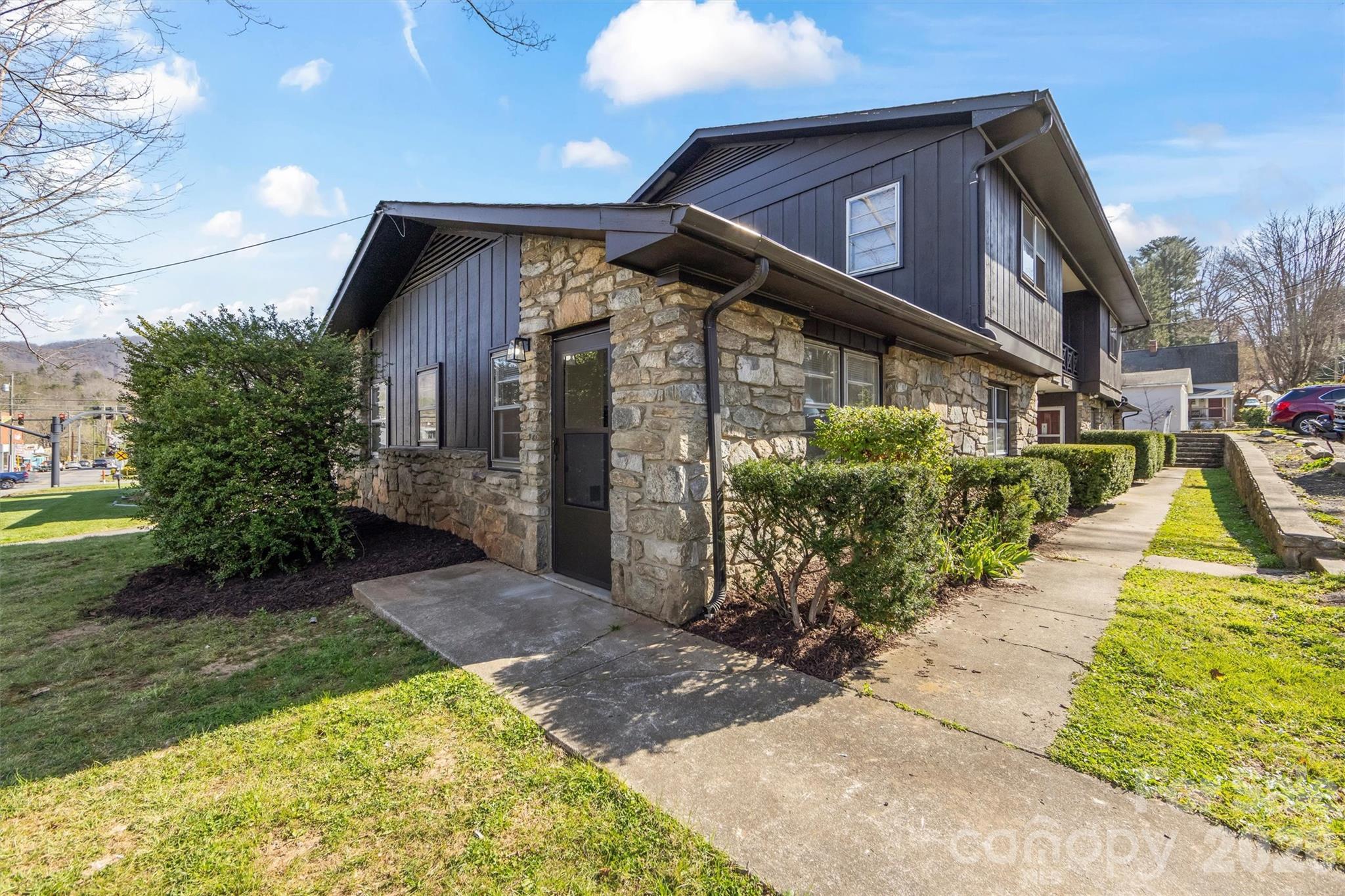 71 Maple Street Clyde NC 28721