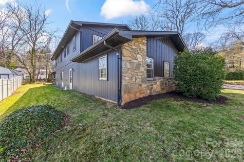 71 Maple Street Clyde NC 28721