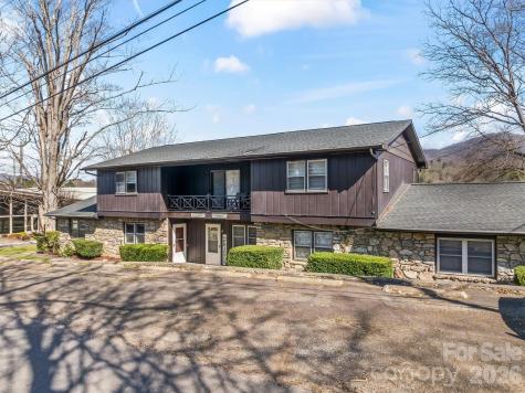 71 Maple Street Clyde NC 28721