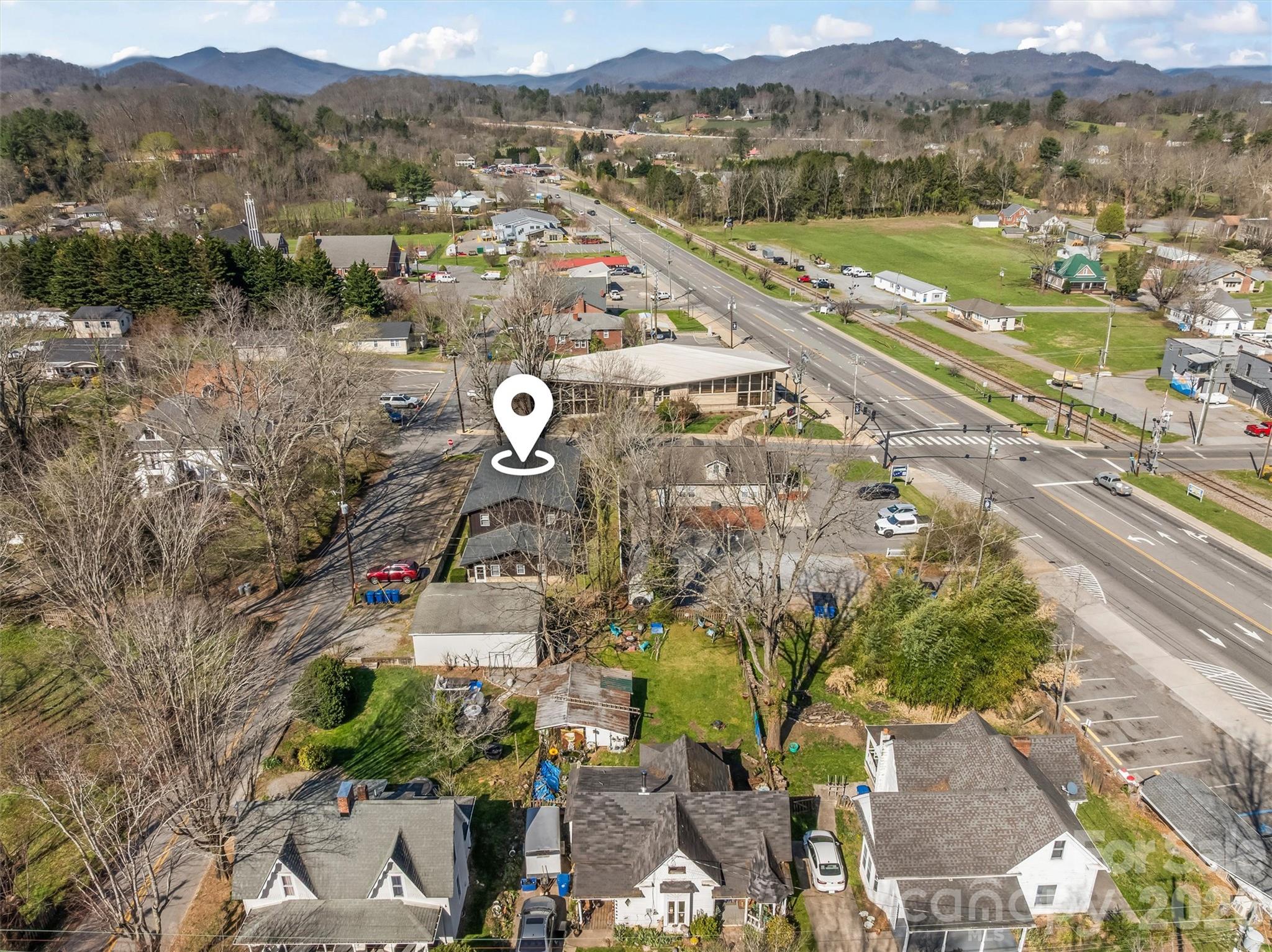 71 Maple Street Clyde NC 28721