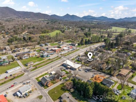 71 Maple Street Clyde NC 28721