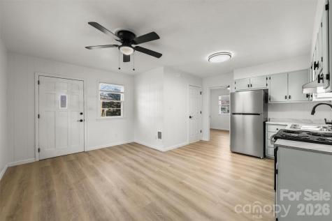 71 Maple Street Clyde NC 28721