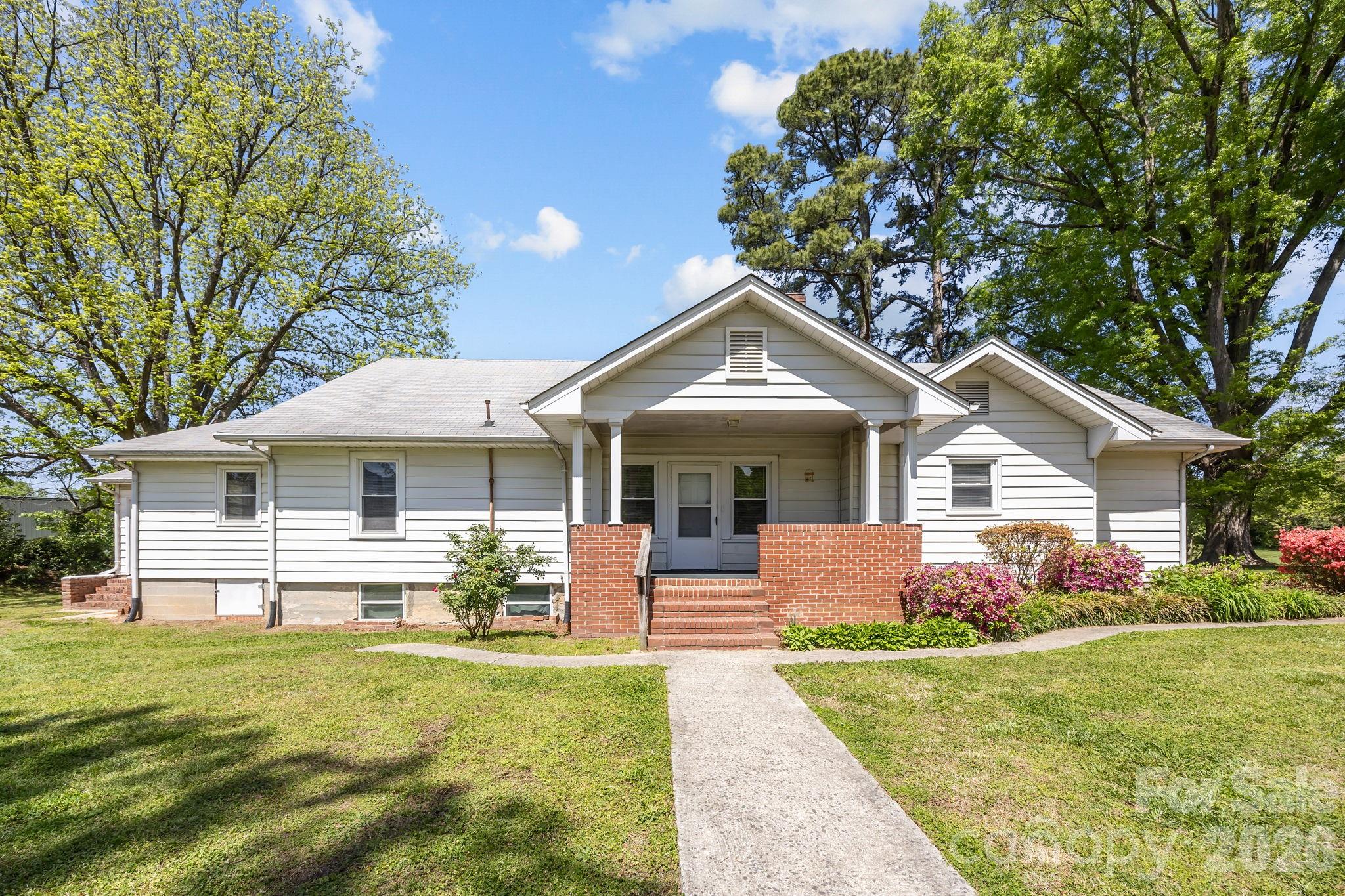 1311 Jenkins Road Gaston NC 28052