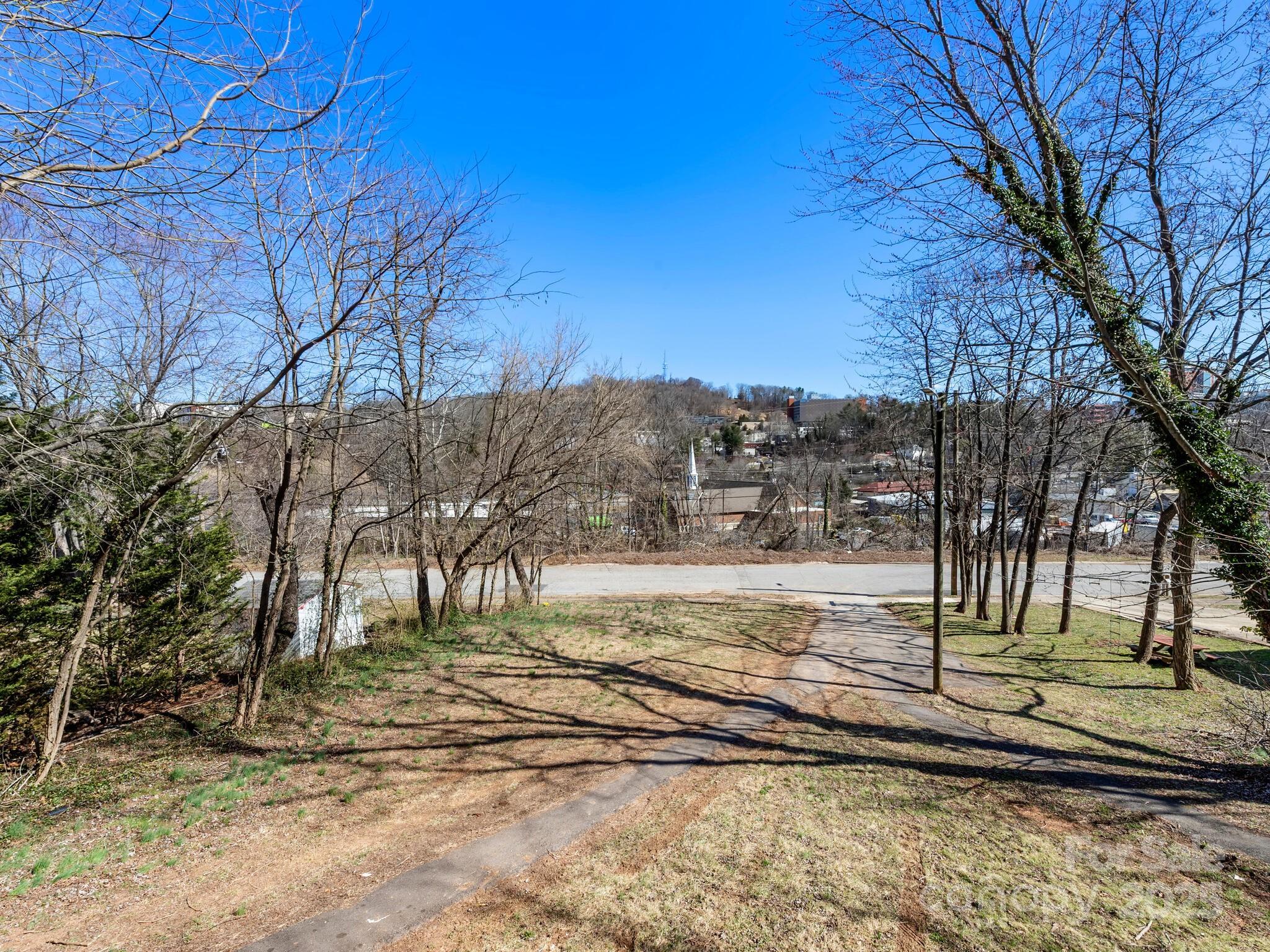 5 Sterling Roberts Way Asheville NC 28801