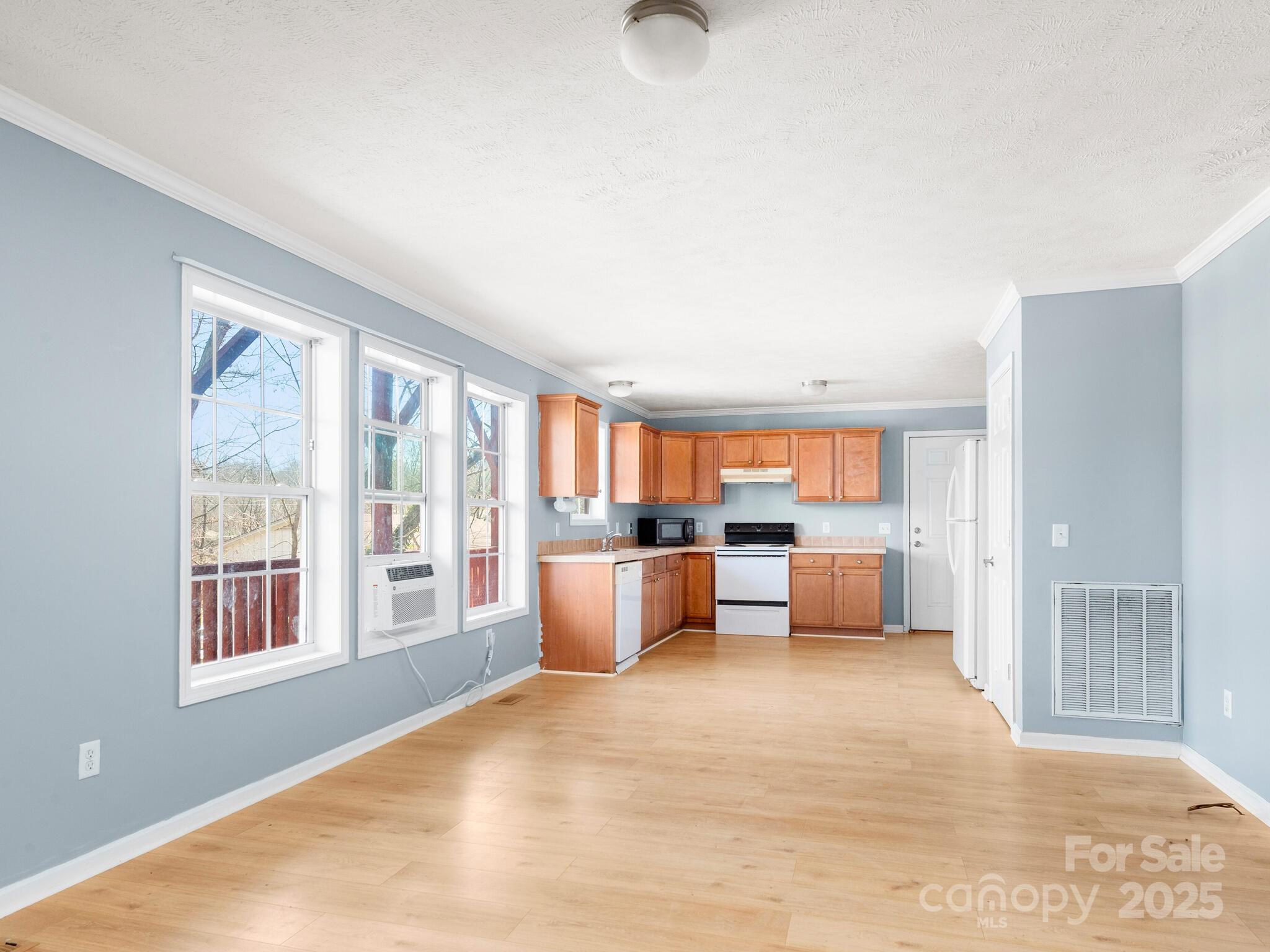 5 Sterling Roberts Way Asheville NC 28801
