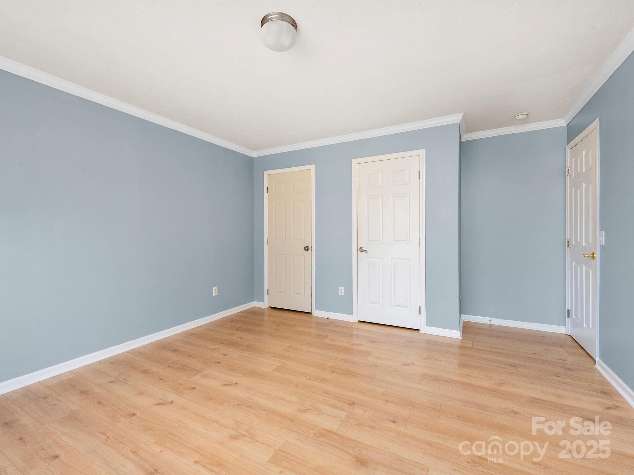 5 Sterling Roberts Way Asheville NC 28801