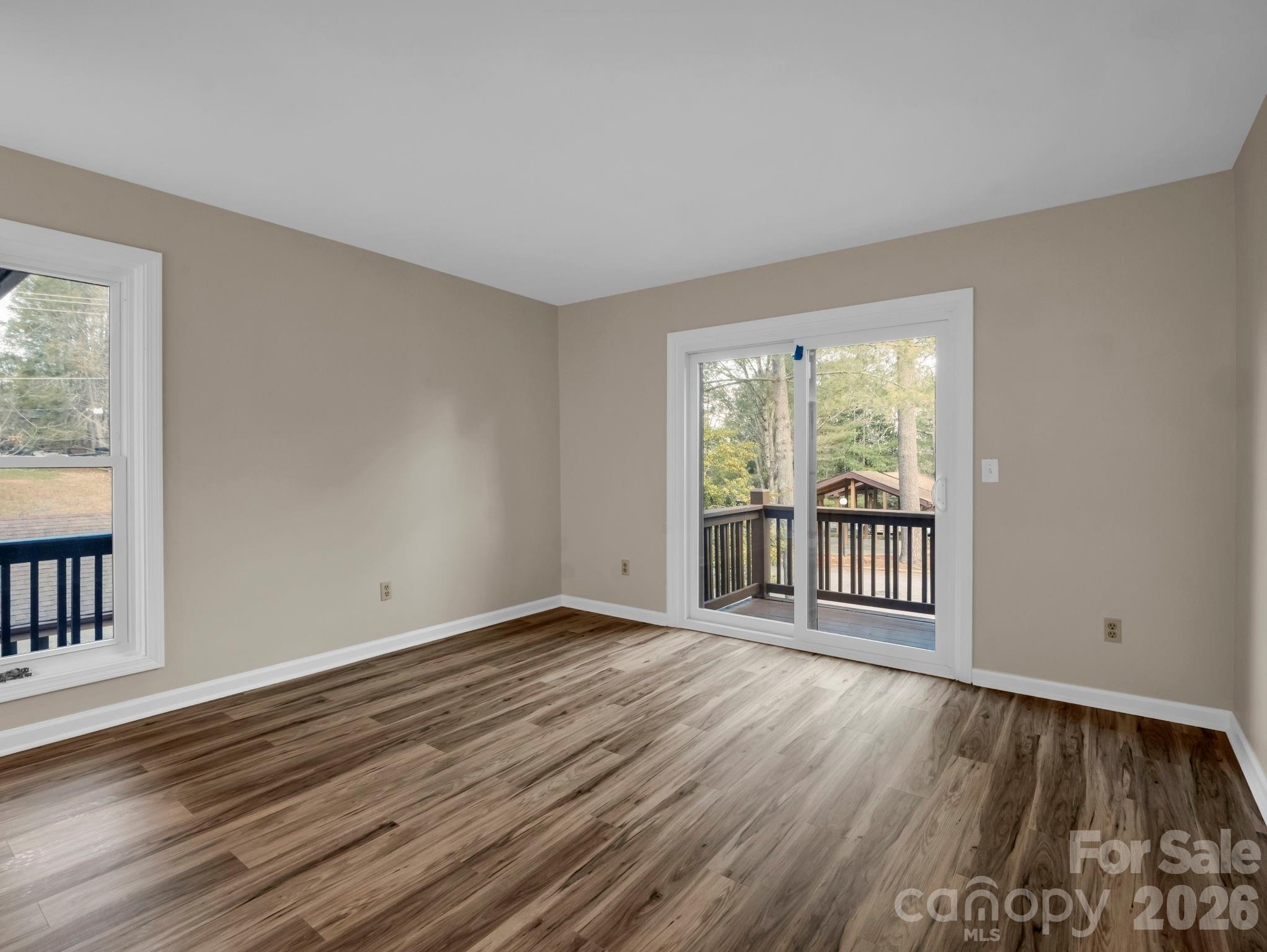 520 Courtwood Lane Hendersonville NC 28739