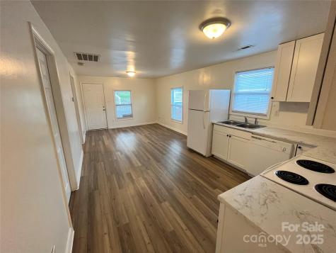 606 N Logan Street Gastonia NC 28052