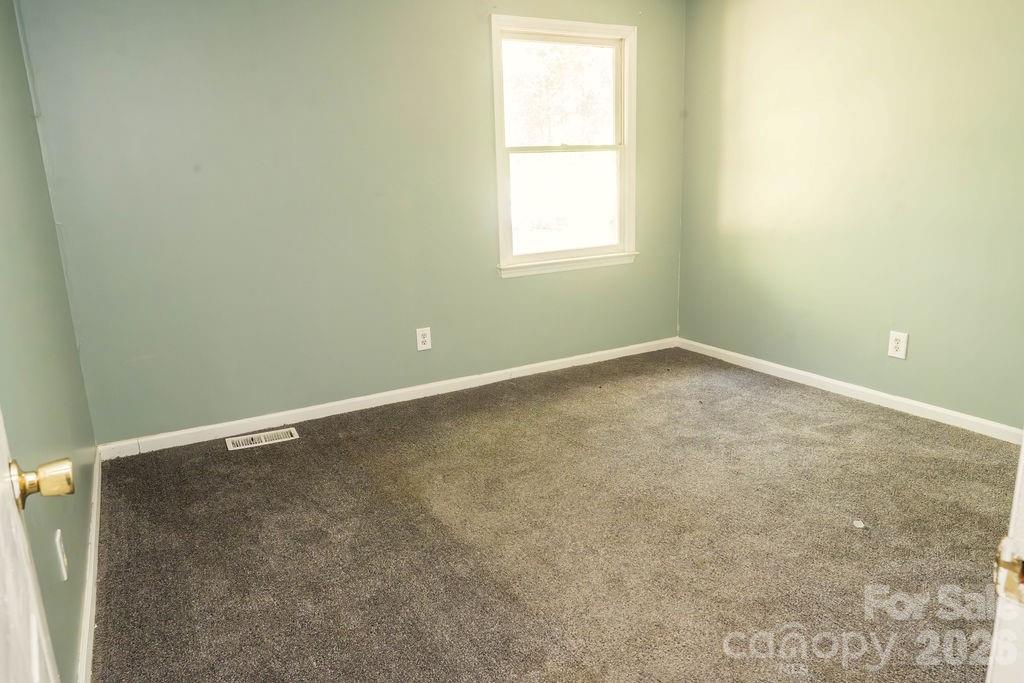 2472 Lake Street Lincolnton NC 28092