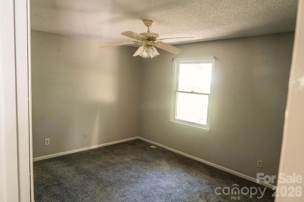 2472 Lake Street Lincolnton NC 28092