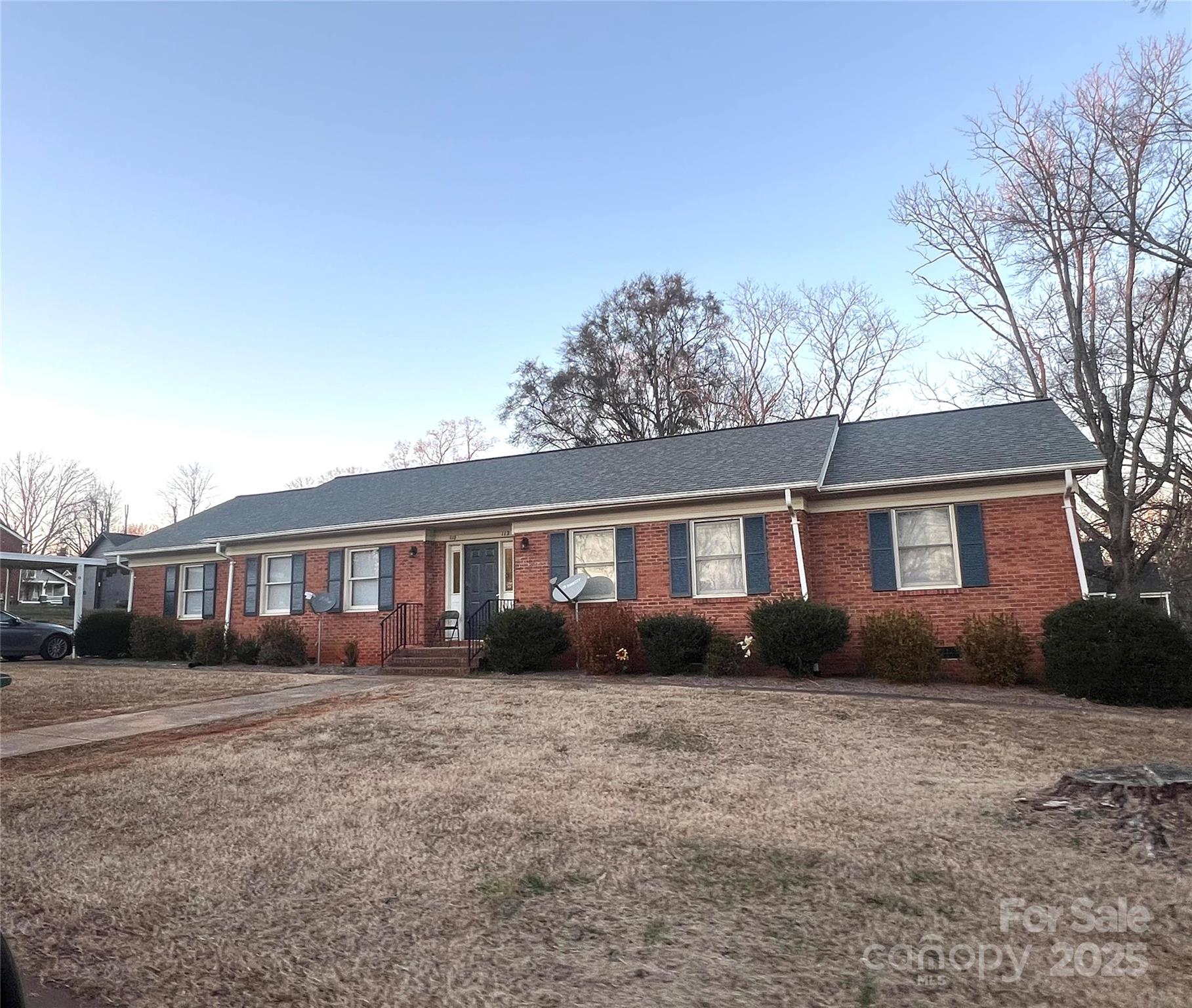 110 E I Street Newton NC 28658