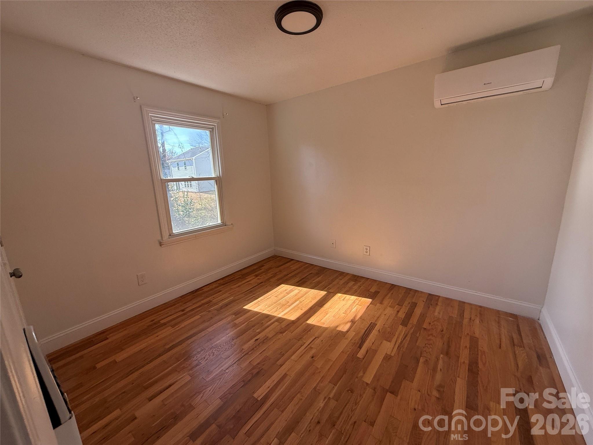 421 Honeywood Avenue Charlotte NC 28216