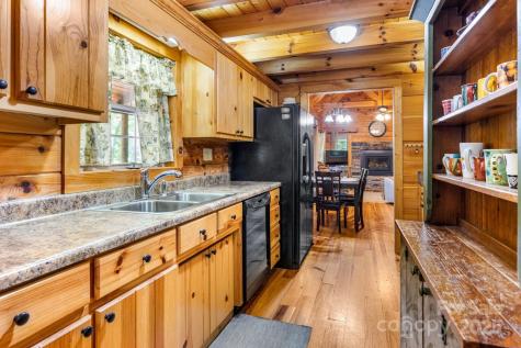 26 Upper Ridge Road Black Mountain NC 28711
