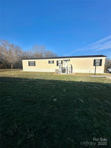 1557 Autumn Lane Lincolnton NC 28092
