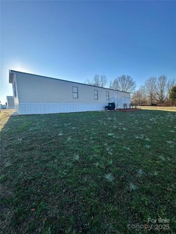 1557 Autumn Lane Lincolnton NC 28092