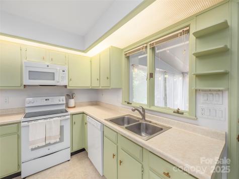 3 Forestdale Drive Asheville NC 28803