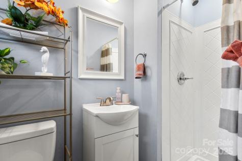 7047 Cheyenne Drive Charlotte NC 28262