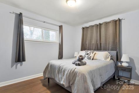 7047 Cheyenne Drive Charlotte NC 28262