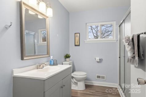 7047 Cheyenne Drive Charlotte NC 28262