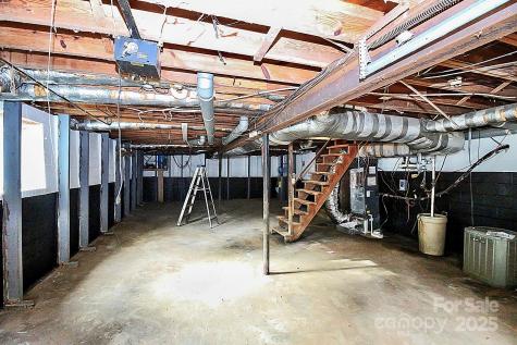 7047 Cheyenne Drive Charlotte NC 28262