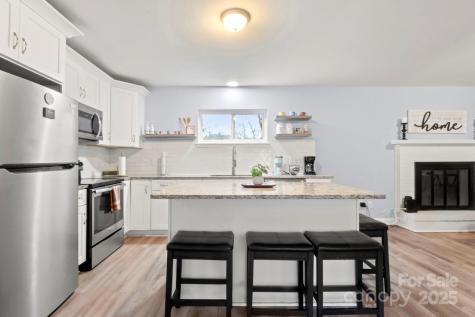 7047 Cheyenne Drive Charlotte NC 28262