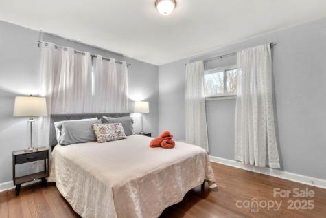 7047 Cheyenne Drive Charlotte NC 28262