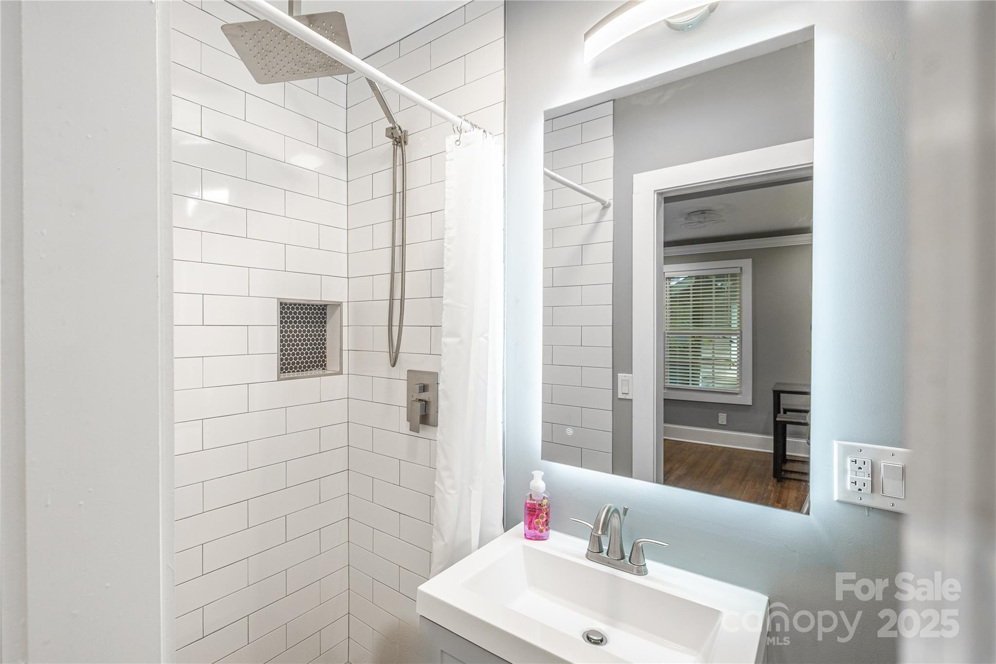 713/715 Walnut Avenue Charlotte NC 28208