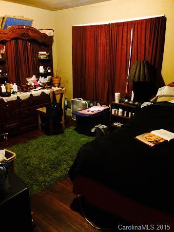 2831 Parkway Avenue Charlotte NC 28208