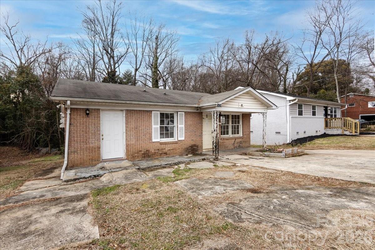 1628 Eastway Drive Charlotte NC 28205