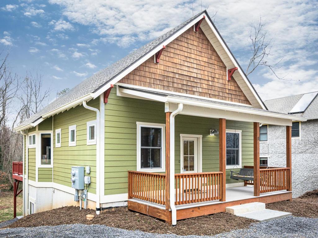 9 Reynolds Road Asheville NC 28806