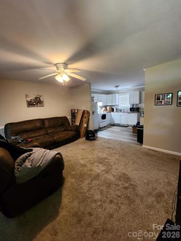 1020 Rosewood Drive Dallas NC 28034