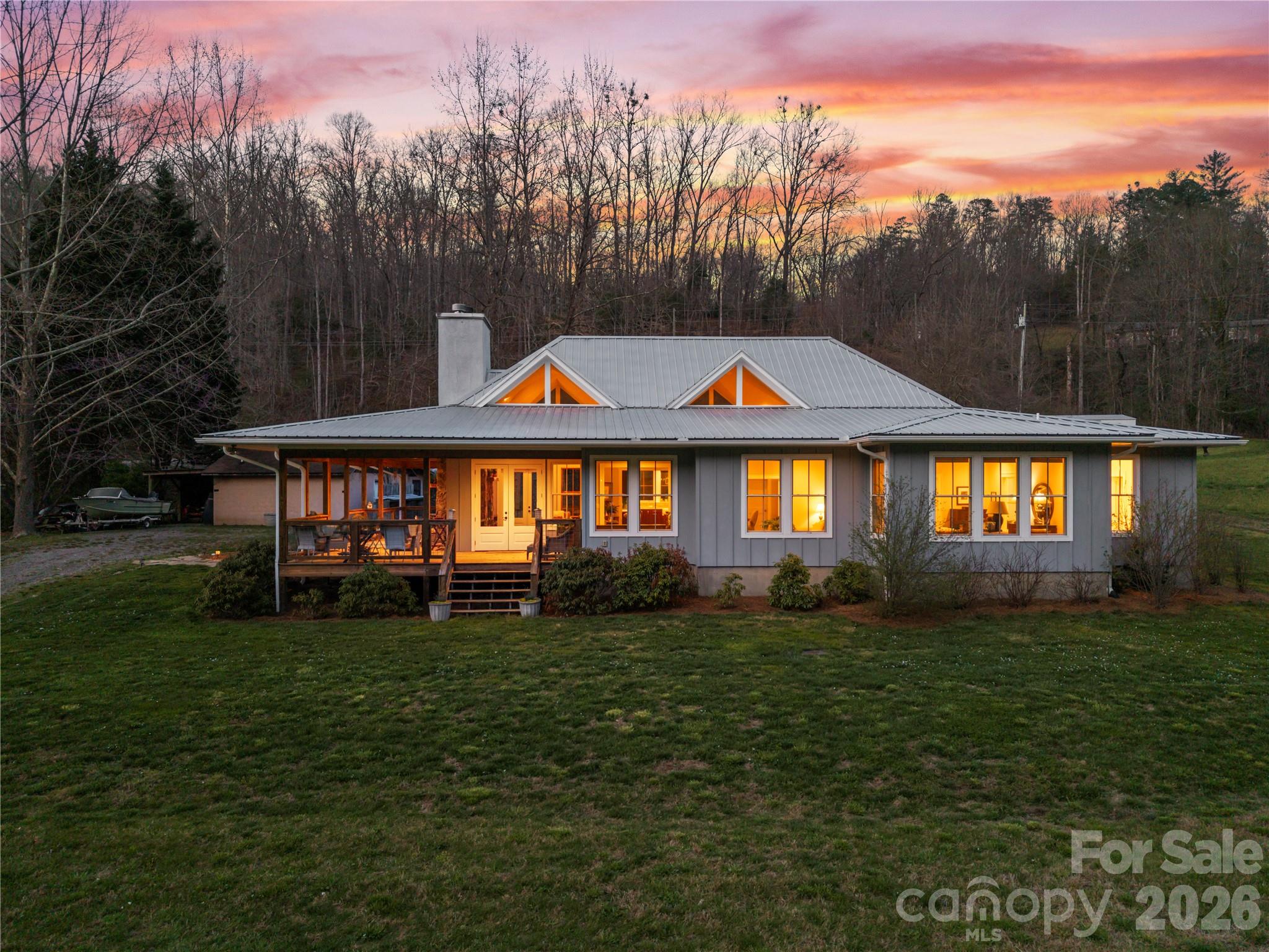 2805 Nc 9 Highway Black Mountain NC 28711