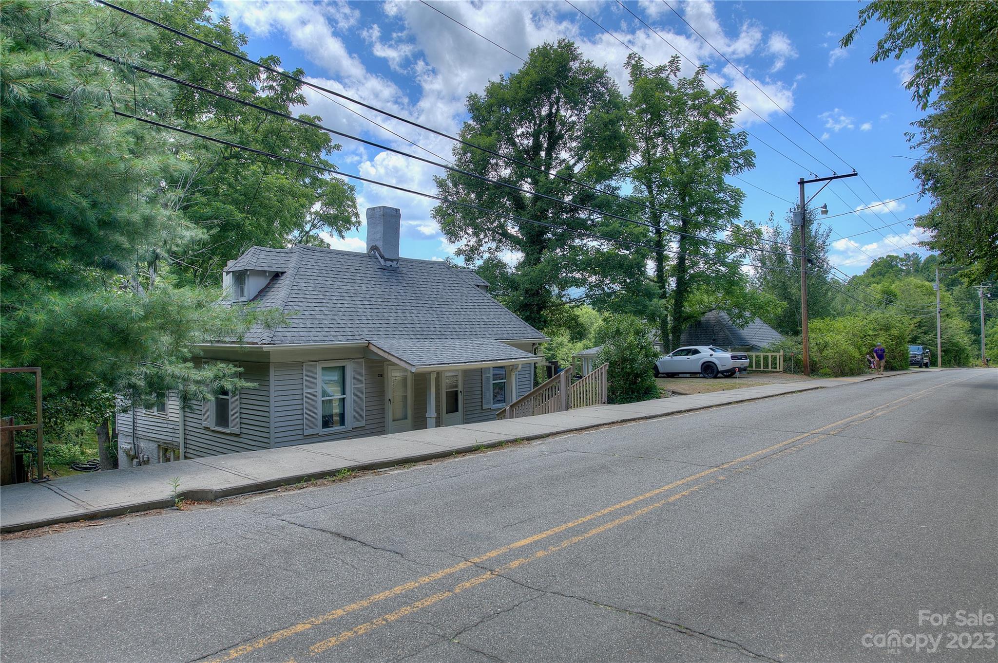 20 Green Mountain Drive Burnsville NC 28714