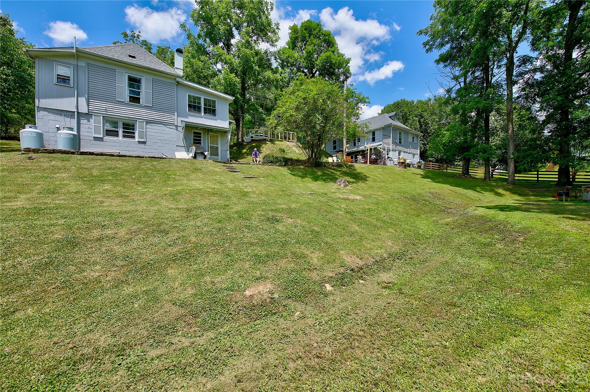 20 Green Mountain Drive Burnsville NC 28714