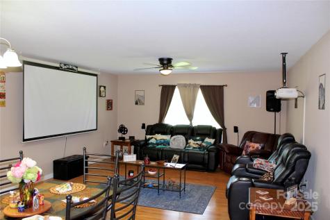 34 Duncan Road Flat Rock NC 28731