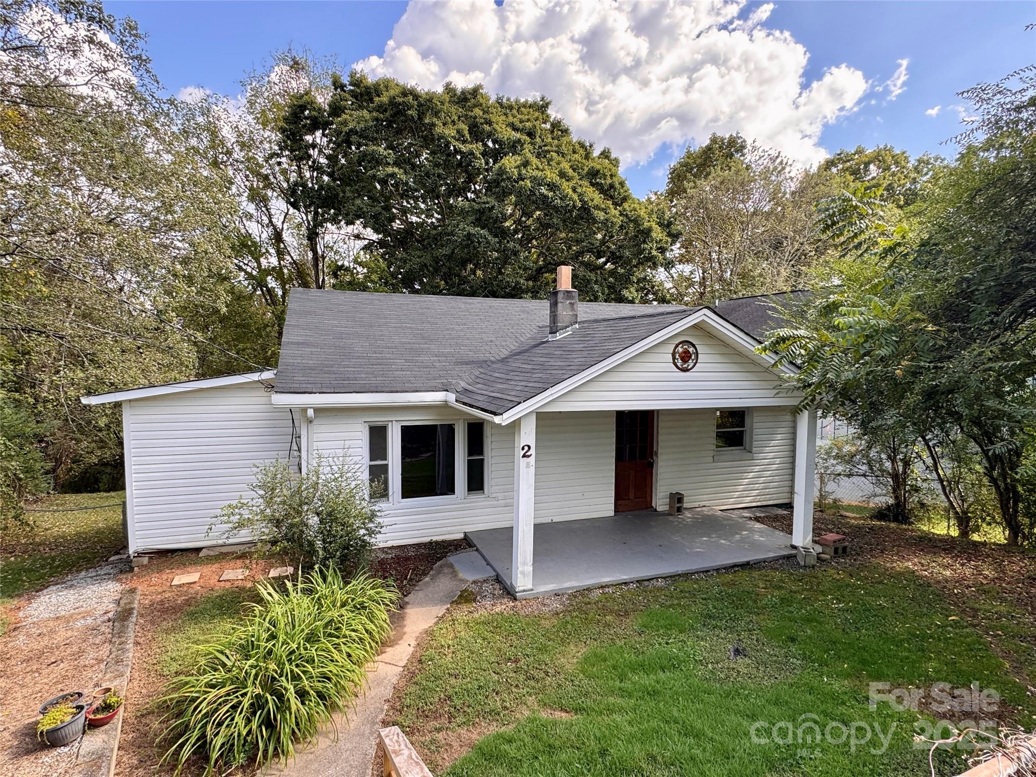 2 Evergreen Avenue Asheville NC 28806