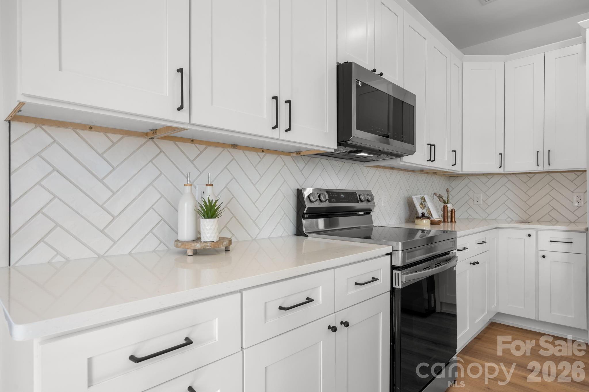 2119 - 2111 24th Street Lane SE Hickory NC 28602