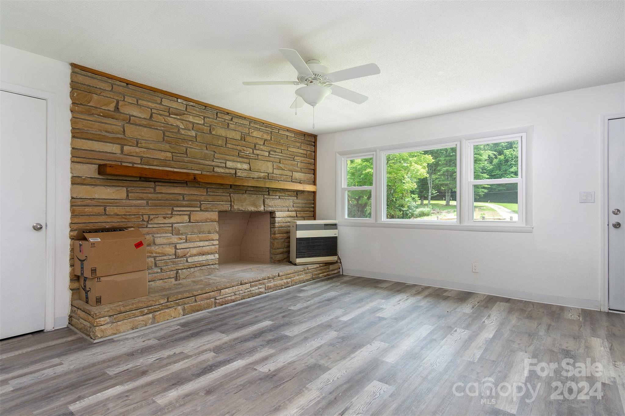 468 Deer Park Lake Road Spruce Pine NC 28777